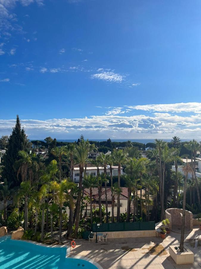 Guadalpin Apartament *